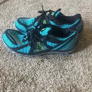 Brooks PureConnect- only worn two times!